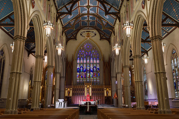 Obraz premium Renovated nave and sanctuary of St Michael's Cathedral Basilica Toronto