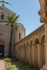 Fototapeta na wymiar monastère de Saint Honorat