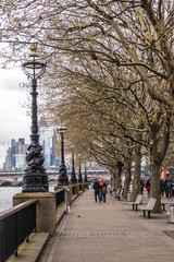 Fototapeta premium Pleasant square close to the National Theater in London