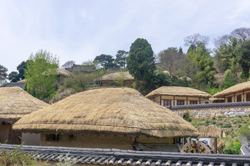 Fototapeta na wymiar Yangdong traditional folk village - hanok - Unesco site near Gyeongju