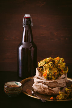 Vegan pakoras with chutney