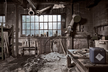 Empty dilapidated casting metalwork workshop