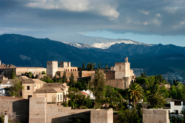 Naklejka premium Europe, Spain, Andalucia, Granada, Alhambra, skyline