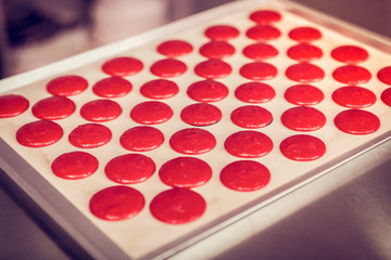 Focused photo on tray that standing on table