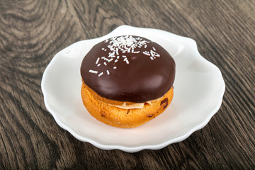 Bouchee cake