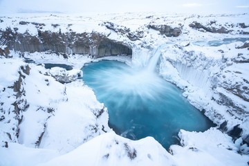 Fototapeta na wymiar The Aldeyjarfoss in winter - Iceland