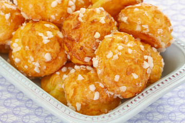 chouquettes