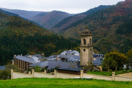 รูปภาพTaramundi เลือกดูภาพถ่ายสต็อก เวกเตอร์ และวิดีโอ278 Adobe Stock