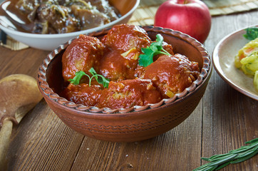 Belgian Boulettes sauce tomate