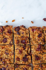 Flapjack vegan with cranberry, apricot and date