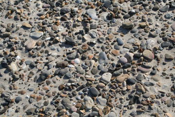 Kieselsteine am Strand