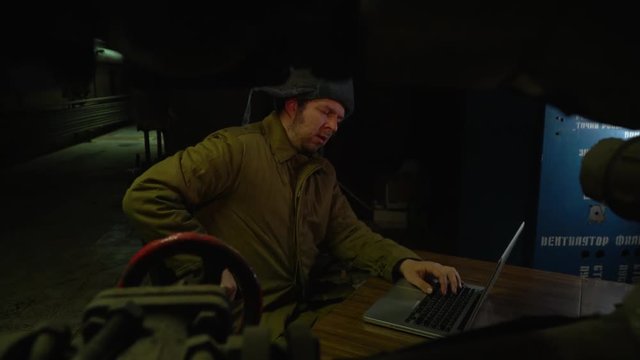 Russian hacker for laptop