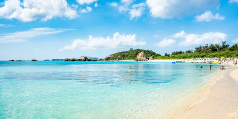 Aharen Strand auf der Insel Tokashiki, Okinawa, Japan