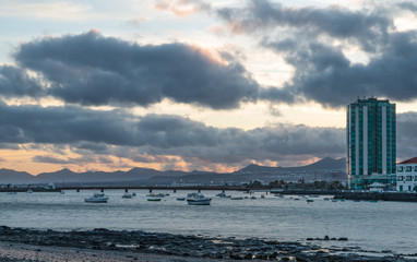 Obraz premium Beach at sunset