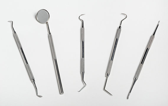 Zahn Zahnarzt Dental Instrumente Skaler Spiegel Schaber Zahnmedizin
