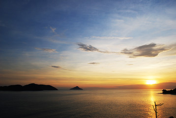 PRAIA PRETA - POR DO SOL - THE BLACK BEACH SUNSET