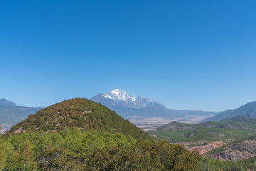 Fototapeta premium Jade Dragon Snow Mountain
