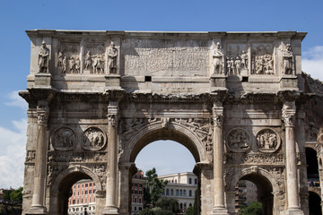 Fototapeta na wymiar Konstantinbogen antiker Triumpfbogen in Rom