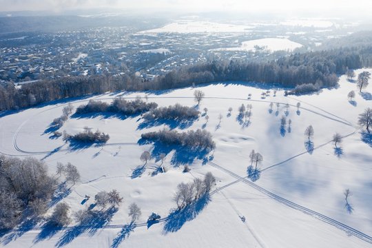 Winter landscape, cross-country skiing trails at the Bergkramerhof golf course near Wolfratshausen, drone shot, Upper Bavaria, Bavaria, Germany, Europe