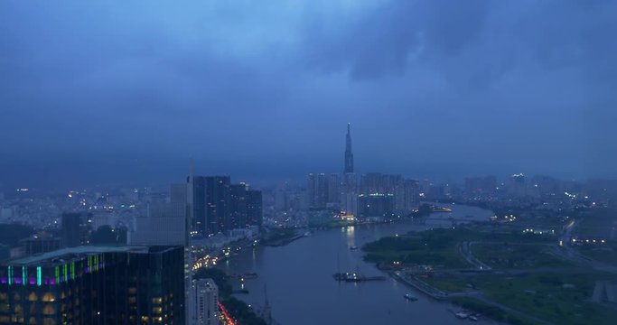 skyline of landmark 81 at night