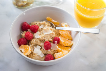  Mandarin, chia seeds, raspberry and porridge