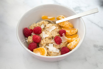  Mandarin, chia seeds, raspberry and porridge