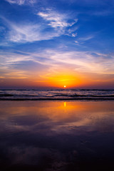Obraz premium Dramatic Sunset over the Indian Ocean