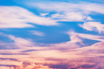 Obraz premium Amazing cloudscape on the sky at sunset time after rain.