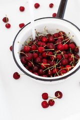 Washing of fruits, cherries