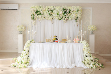 wedding reception table with flowers, 