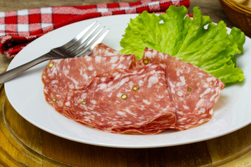 saucisson au poivre