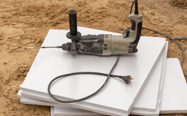 Insulation of the walls in the house panels of plastic