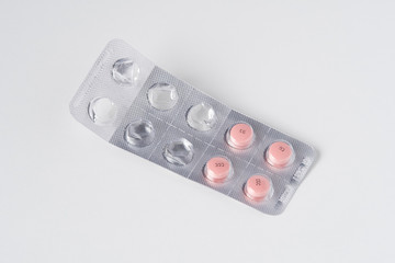 blister różowych pigułek