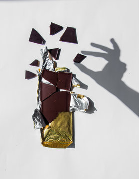 Chocolate palate and pieces