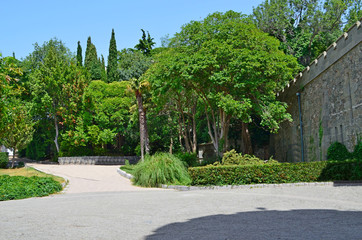 the Vorontsov Palace with the Park and sculptures
