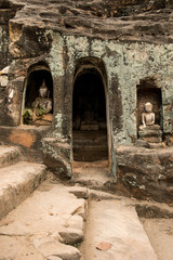 Fototapeta na wymiar Po Win Daung Caves, Myanmar
