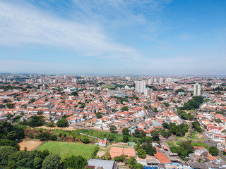 Fototapeta na wymiar Vista de Drone da Cidade de Campinas