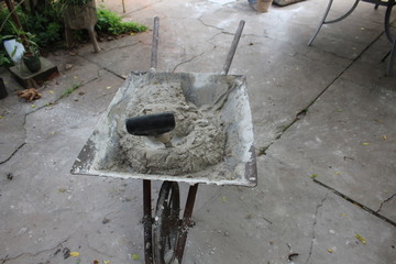 Mezcla de cemento para el muro
