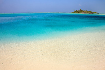 The Sea of the Maldives, Ari Atoll, wonderful landscape