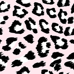Obraz na płótnie Canvas Leopard pattern design - funny drawing seamless pattern. Lettering poster or t-shirt textile graphic design. / wallpaper, wrapping paper.