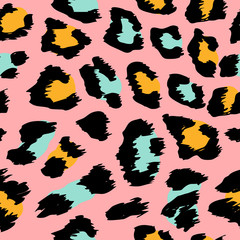 Naklejka na ściany i meble Leopard pattern design - funny drawing seamless pattern. Lettering poster or t-shirt textile graphic design. / wallpaper, wrapping paper.