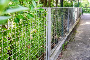 grating wire industrial fence