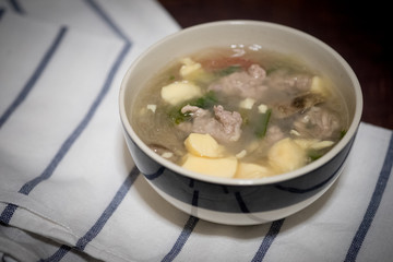 Minced pork and egg tofu hot soup