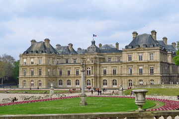 Fototapeta na wymiar Palace of the Senate in Paris. Luxembourg Garden.