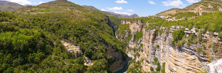 Fototapeta na wymiar Osum Canyon, Skrapar, Qark Berat, Albania
