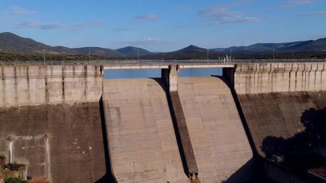 Water reserve in Extremadura, Nogales Dam.