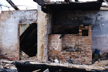 abandoned burned down house details