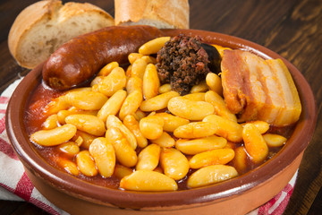 Asturias, típica fabada asturiana