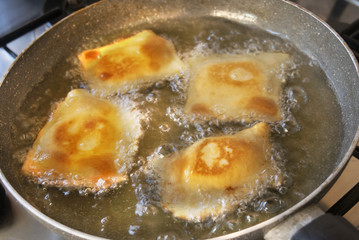 cooking sweet ravioli with ricotta