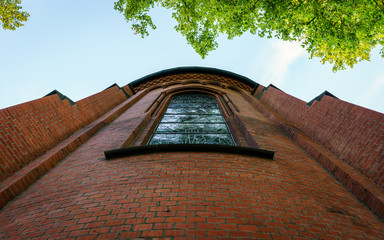 St Joseph Kirche mit Kirchenfenster
